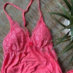 🎉HP🎉 VS Slip Dress